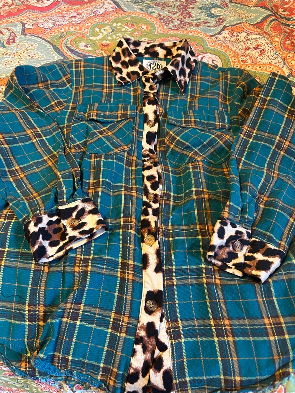 Tees2urdoor teal and brown flannel long sleeve shirt with cheeta trims